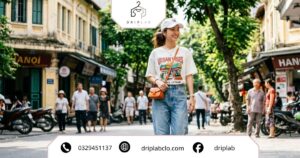 Cách phối áo thun cho nàng gầy với quần jean ống rộng và sneaker tạo vẻ ngoài trẻ trung, cuốn hút